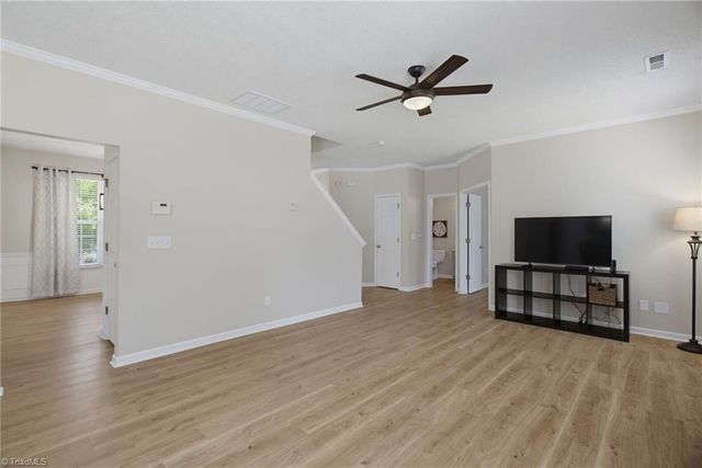 3706 Single Leaf Circle, High Point, NC 27265