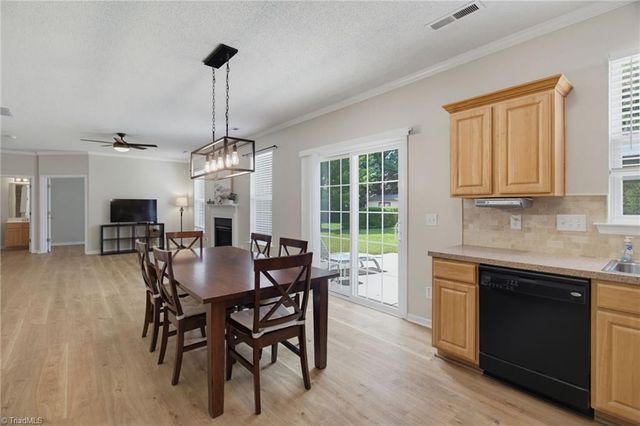 3706 Single Leaf Circle, High Point, NC 27265