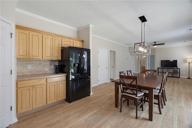 3706 Single Leaf Circle, High Point, NC 27265