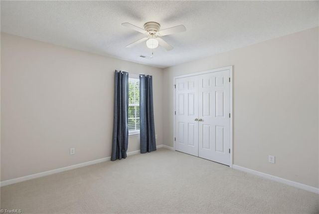 3706 Single Leaf Circle, High Point, NC 27265