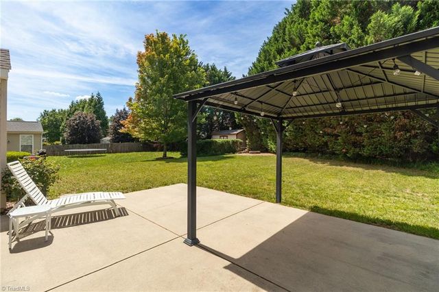 3706 Single Leaf Circle, High Point, NC 27265
