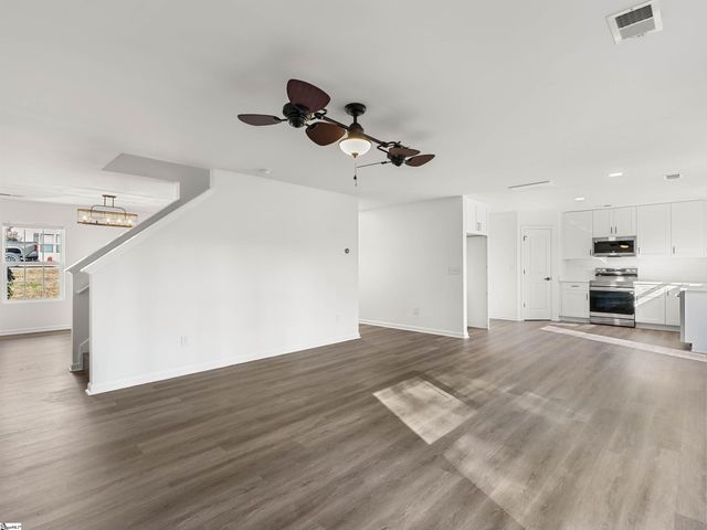 224 Hotchkiss Lane, Duncan, SC 29334