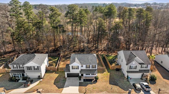 224 Hotchkiss Lane, Duncan, SC 29334