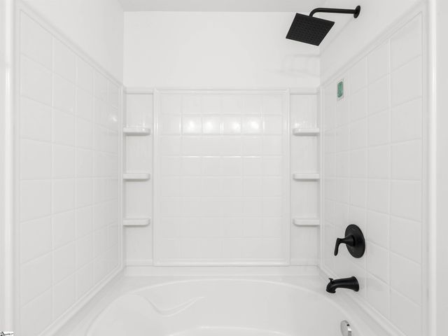 224 Hotchkiss Lane, Duncan, SC 29334