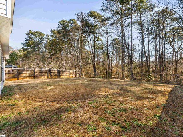 224 Hotchkiss Lane, Duncan, SC 29334