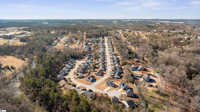 224 Hotchkiss Lane, Duncan, SC 29334