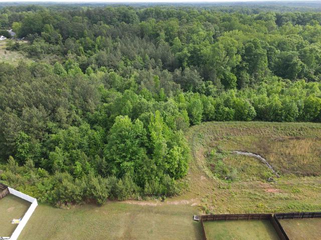 275 Millen Drive, Woodruff, SC 29388