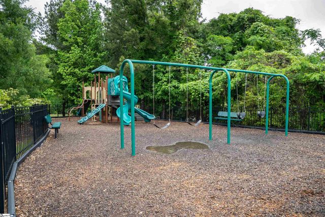 275 Millen Drive, Woodruff, SC 29388