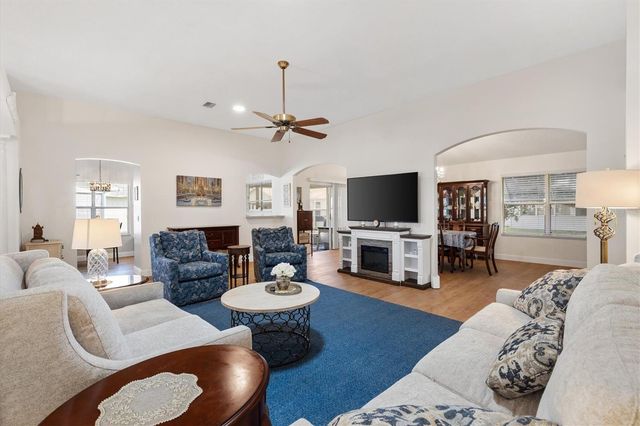 918 CHULA COURT, Lady Lake, FL 32159