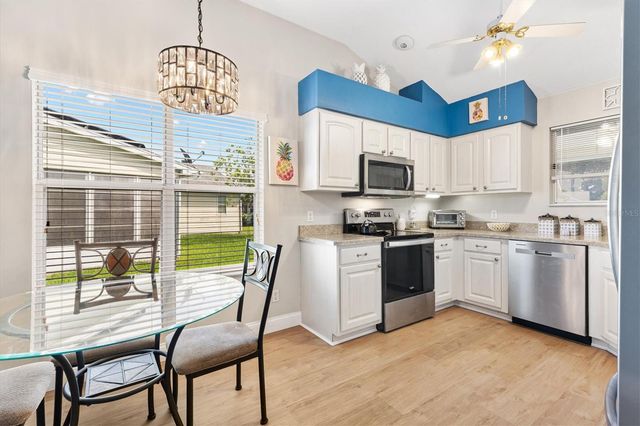 918 CHULA COURT, Lady Lake, FL 32159