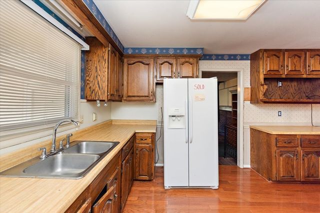 1077 Slaters Creek Rd, Goodlettsville, TN 37072