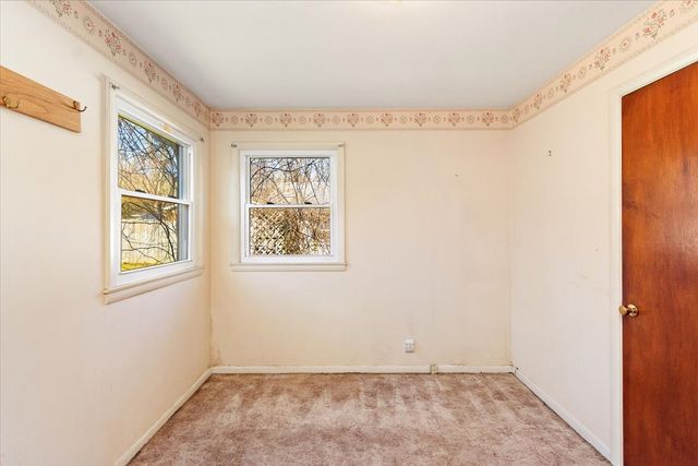 1077 Slaters Creek Rd, Goodlettsville, TN 37072