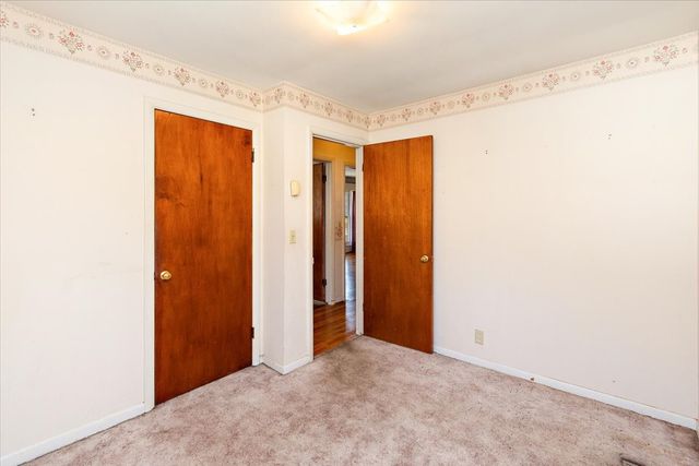 1077 Slaters Creek Rd, Goodlettsville, TN 37072