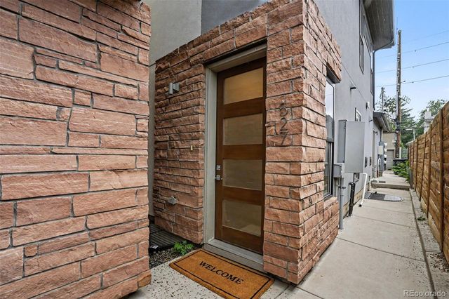 527 Josephine Street, Denver, CO 80206