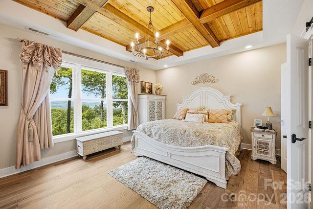 48 S Mountain Morning Lane, Hendersonville, NC 28739
