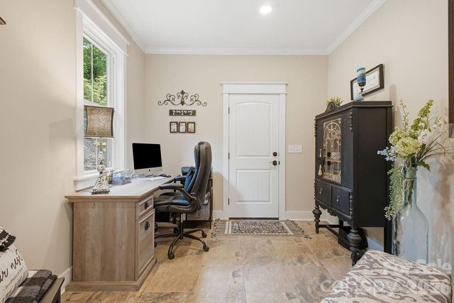 48 S Mountain Morning Lane, Hendersonville, NC 28739