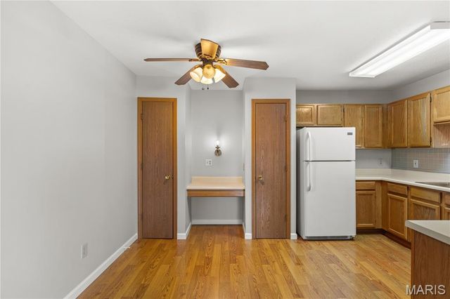 2506 Creve Coeur Mill Road 8, Maryland Heights, MO 63043