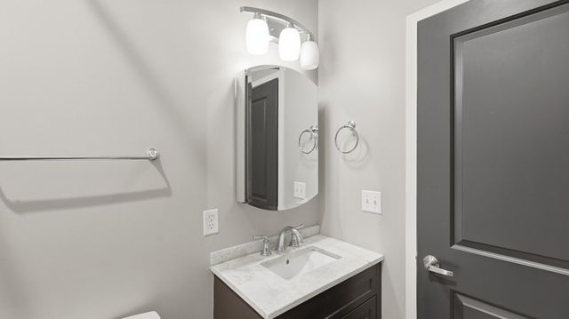 863 Flynn St Apt 104, Chattanooga, TN 37403