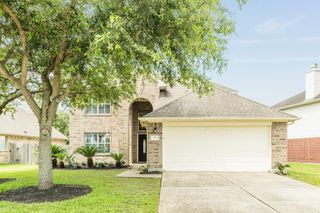 413 Sun River Lane, League City, TX 77539