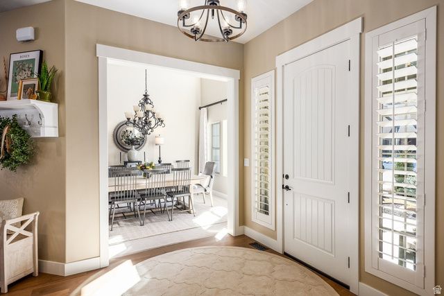 10847 S HIDDENWOOD DR, Sandy, UT 84092