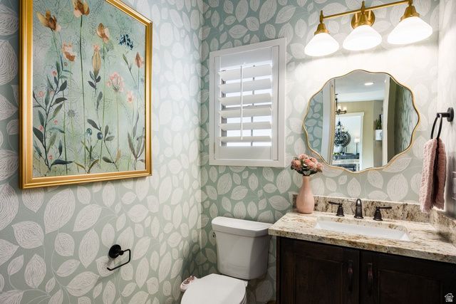 10847 S HIDDENWOOD DR, Sandy, UT 84092