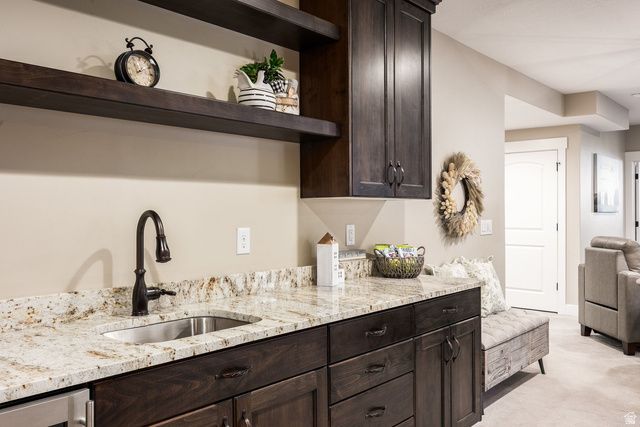 10847 S HIDDENWOOD DR, Sandy, UT 84092