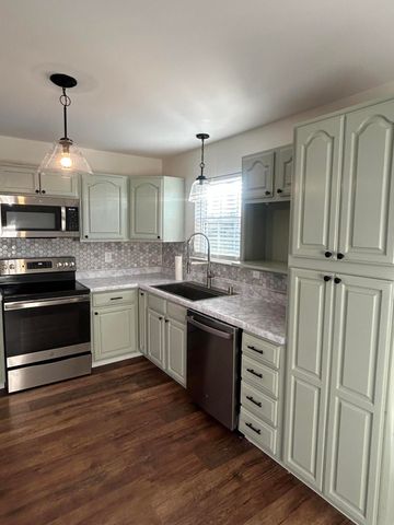 446 Anderson Road, Georgetown, KY 40324