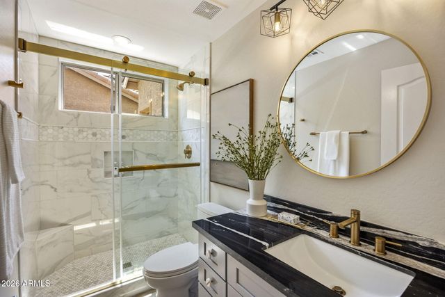 4718 E VIA MONTOYA Drive, Phoenix, AZ 85050