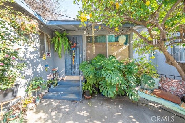 3725 E 57th, Maywood, CA 90270