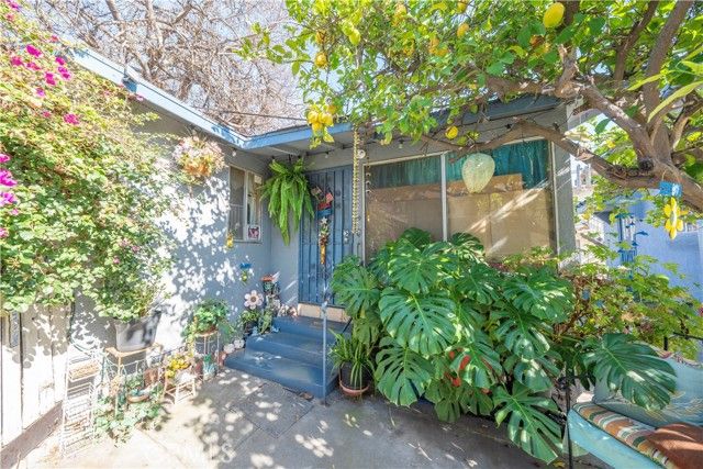 3725 E 57th, Maywood, CA 90270