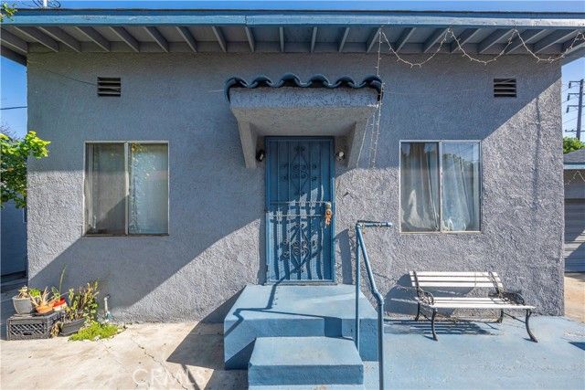 3725 E 57th, Maywood, CA 90270