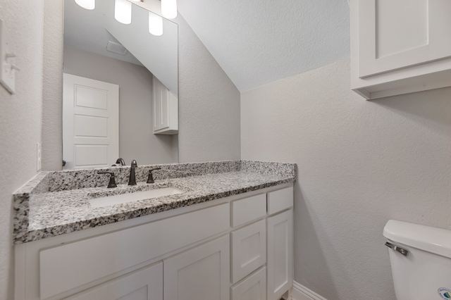 1713 Bronco Road, Granbury, TX 76049