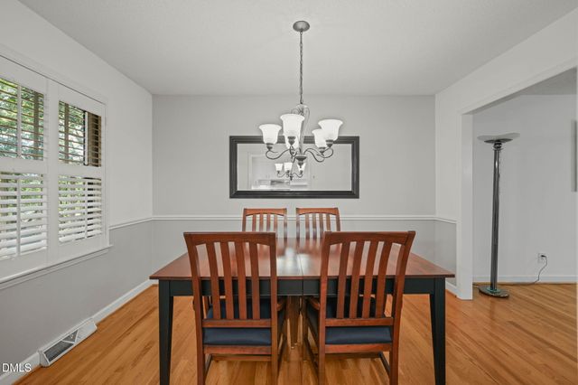 5523 Newberry Drive, Raleigh, NC 27609