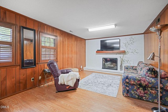 5523 Newberry Drive, Raleigh, NC 27609