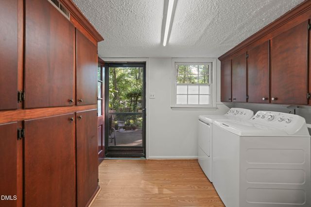 5523 Newberry Drive, Raleigh, NC 27609