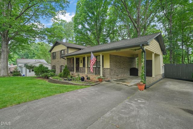 5523 Newberry Drive, Raleigh, NC 27609
