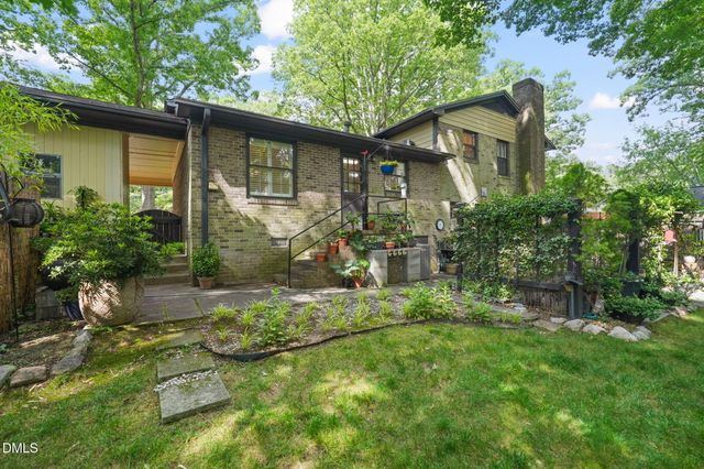 5523 Newberry Drive, Raleigh, NC 27609