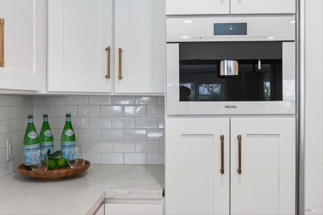 2543 Pinot Way, St. Helena, CA 94574