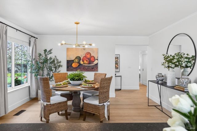 2543 Pinot Way, St. Helena, CA 94574