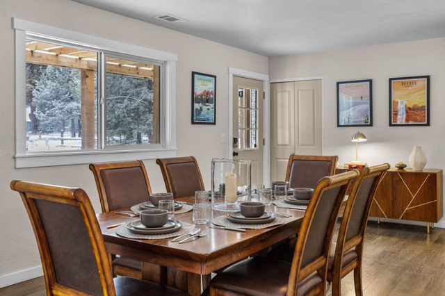 69322 Hackamore, Sisters, OR 97759