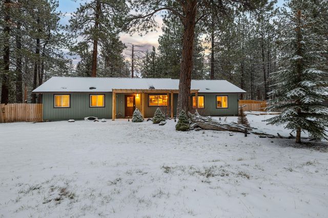 69322 Hackamore, Sisters, OR 97759