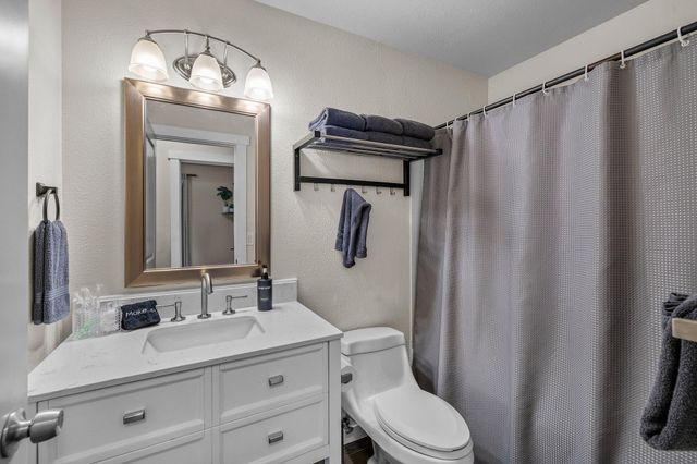 69322 Hackamore, Sisters, OR 97759