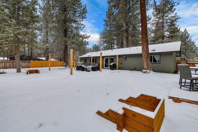 69322 Hackamore, Sisters, OR 97759