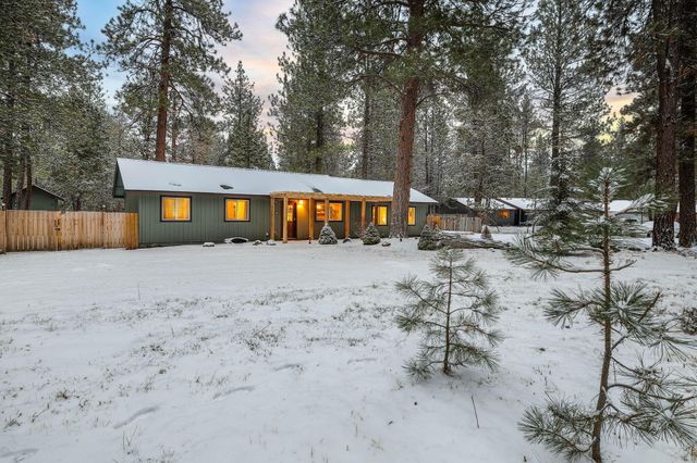 69322 Hackamore, Sisters, OR 97759