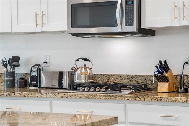 12023 Knoefler, Riverside, CA 92505