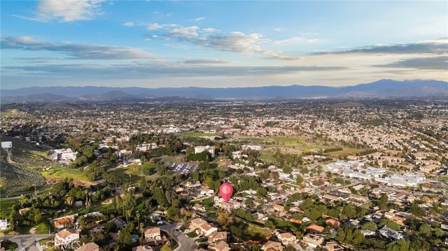 12023 Knoefler, Riverside, CA 92505