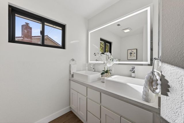2974 Ridge Court, Santa Clara, CA 95051