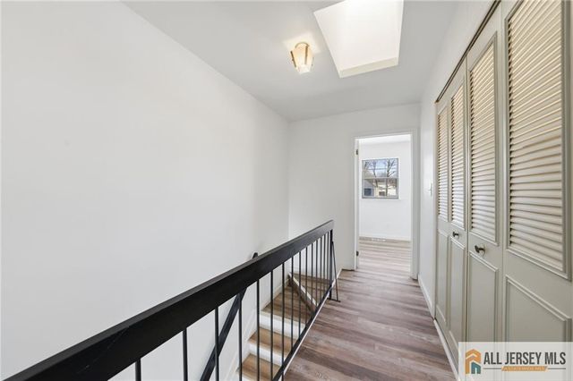 303 Maplecrest Road, Edison, NJ 08820