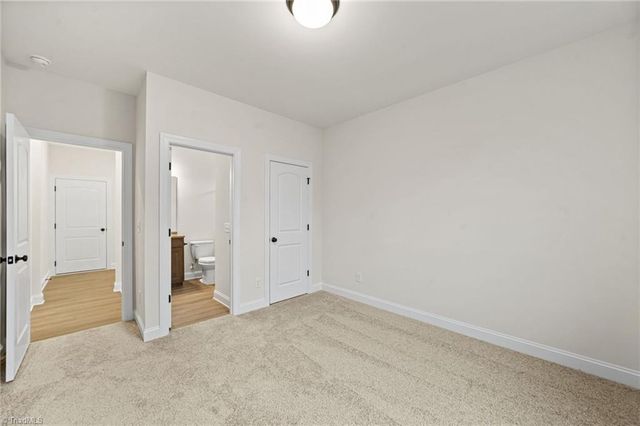 2383 Robbins Perch West Court, Kernersville, NC 27284