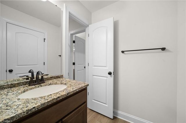 2383 Robbins Perch West Court, Kernersville, NC 27284